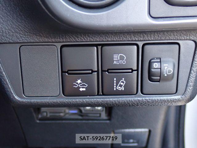 Toyota COROLLA AXIO 2019-04 8779767-8