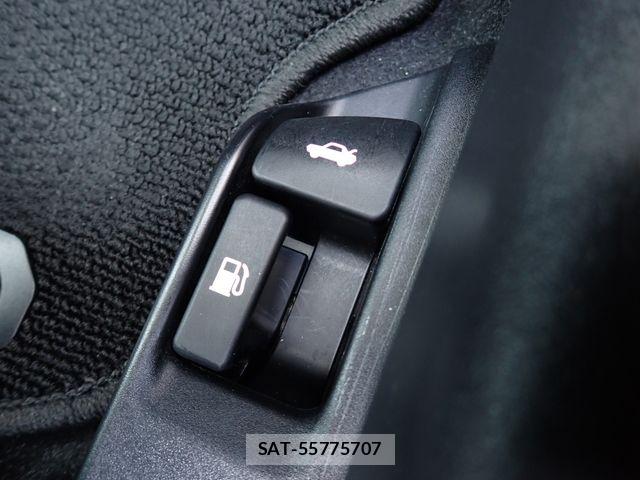 Toyota COROLLA AXIO 2022-12 8795520-21