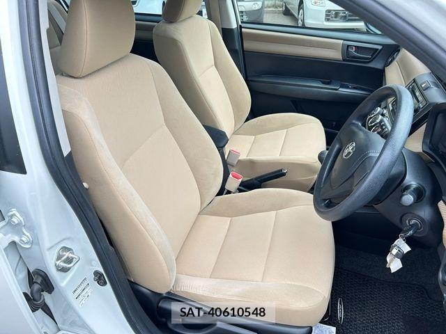 Toyota COROLLA AXIO 2013-06 8795521-15