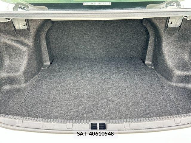 Toyota COROLLA AXIO 2013-06 8795521-19