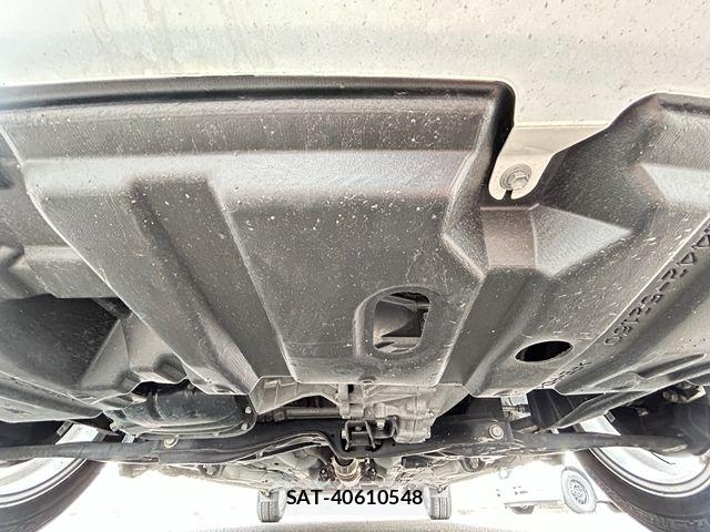 Toyota COROLLA AXIO 2013-06 8795521-27