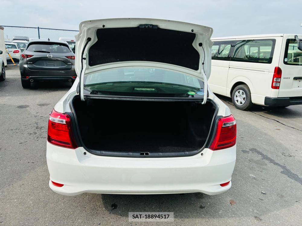 Toyota COROLLA AXIO 2019/02 8767008-25