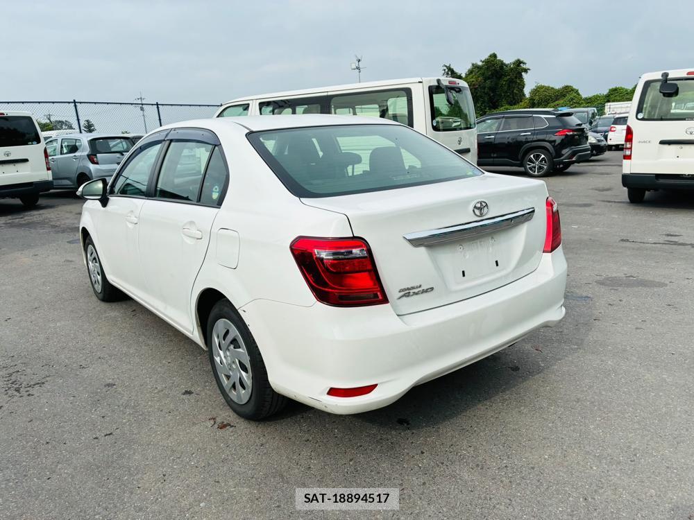 Toyota COROLLA AXIO 2019/02 8767008-4