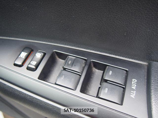 Toyota COROLLA AXIO 2017-09 8870662-14