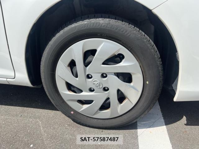 Toyota COROLLA AXIO 2024-04 8879143-9