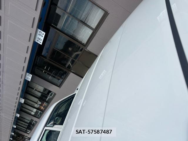 Toyota COROLLA AXIO 2024-04 8879143-15