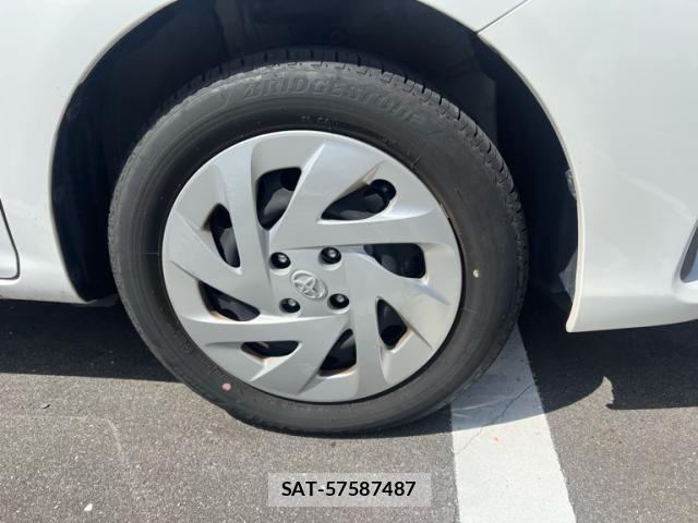 Toyota COROLLA AXIO 2024-04 8879143-5