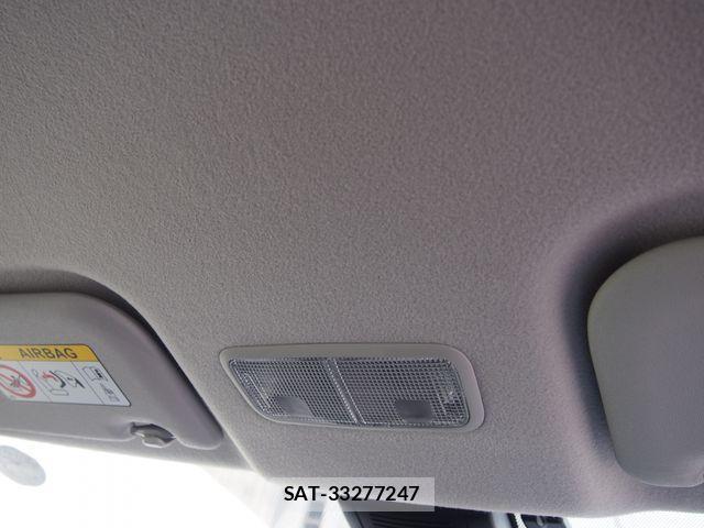 Toyota COROLLA AXIO 2023-12 1488882-14
