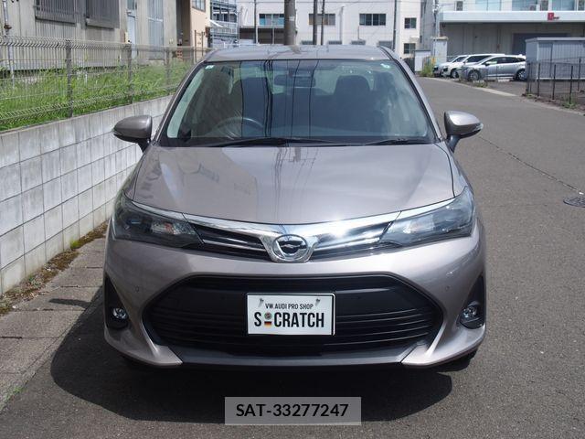 Toyota COROLLA AXIO 2023-12 1488882-17