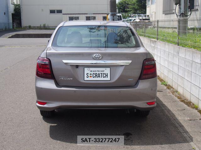 Toyota COROLLA AXIO 2023-12 1488882-19