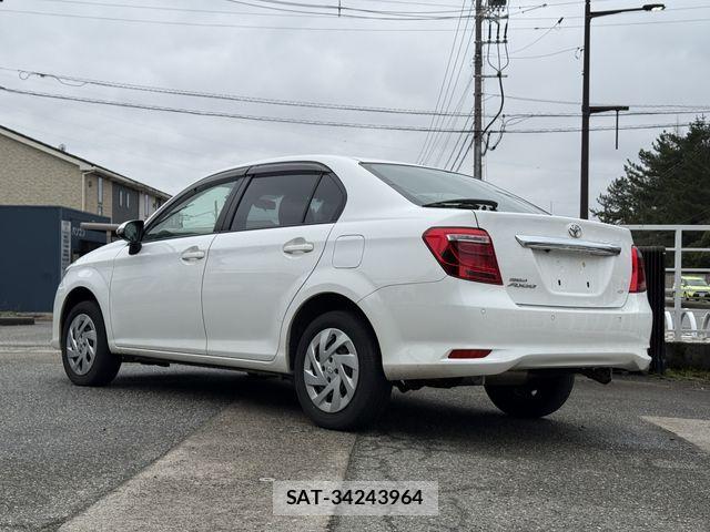 Toyota COROLLA AXIO 2022-07 6212666-2