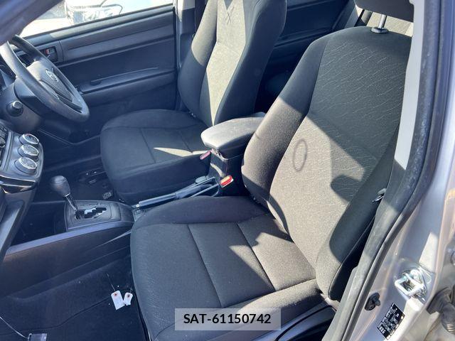 Toyota COROLLA AXIO 2021-08 6263493-12