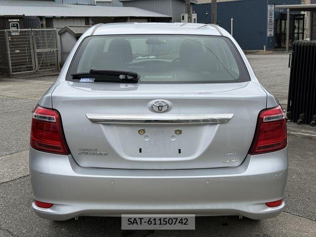 Toyota COROLLA AXIO 2021-08 6263493-3