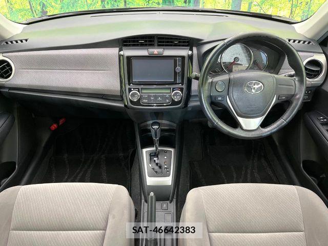 Toyota COROLLA AXIO 2013-07 7216245-1