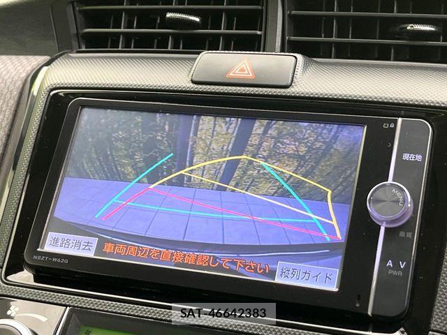 Toyota COROLLA AXIO 2013-07 7216245-3