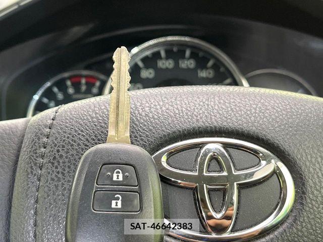 Toyota COROLLA AXIO 2013-07 7216245-5