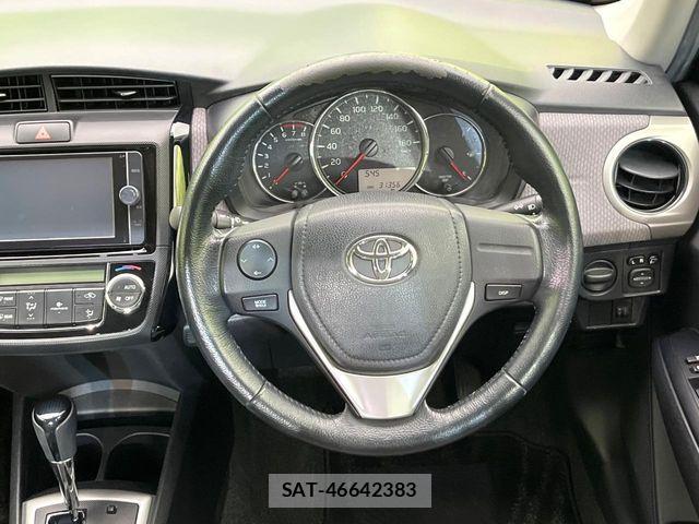 Toyota COROLLA AXIO 2013-07 7216245-7