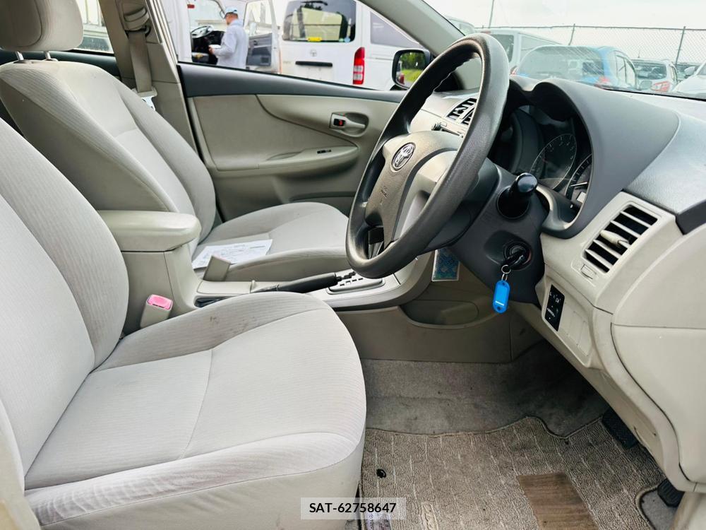 Toyota COROLLA AXIO 2008-10 7396452-11