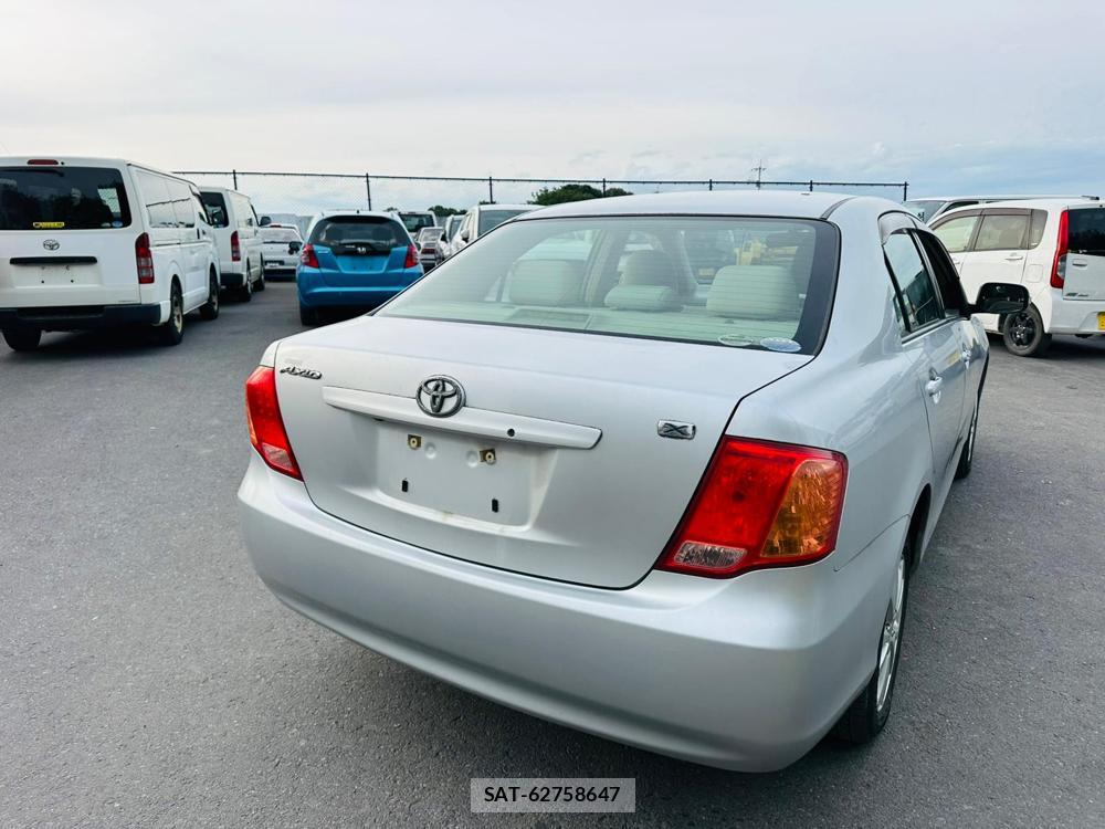 Toyota COROLLA AXIO 2008-10 7396452-4
