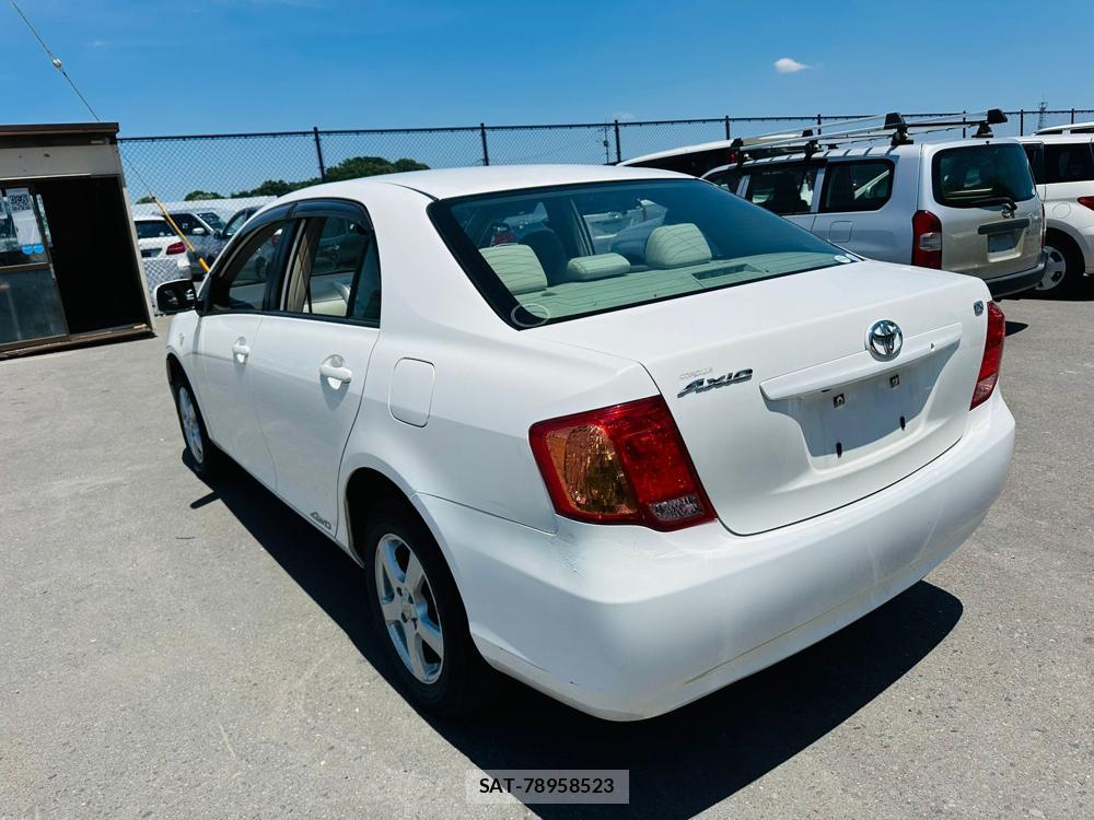Toyota COROLLA AXIO 2007-08 7349923-2