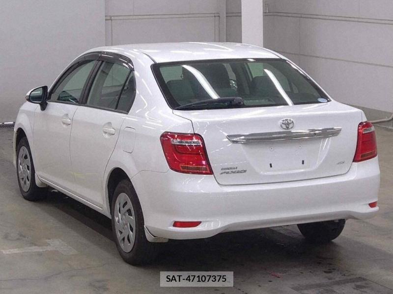 Toyota COROLLA AXIO 2019-05 7632871-2