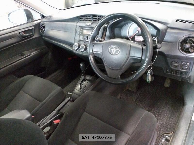 Toyota COROLLA AXIO 2019-05 7632871-4