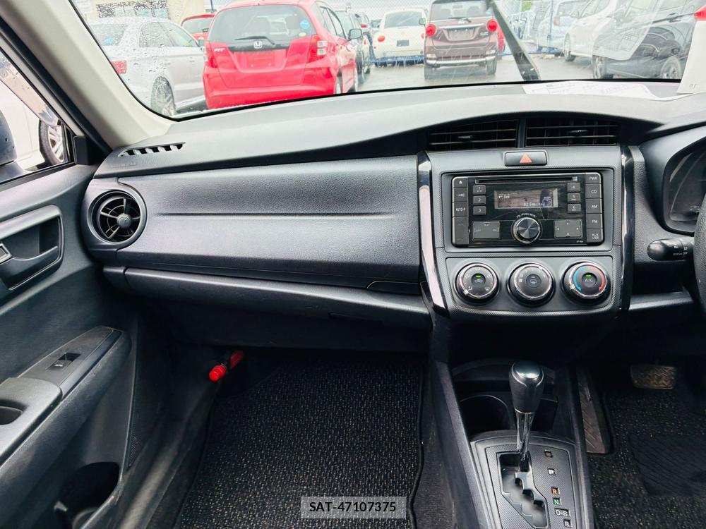 Toyota COROLLA AXIO 2019-05 7632871-17