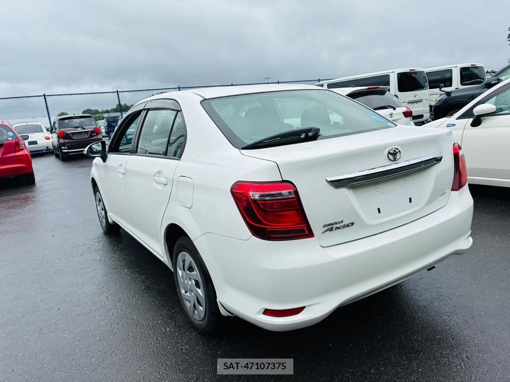 Toyota COROLLA AXIO 2019-05 7632871-2
