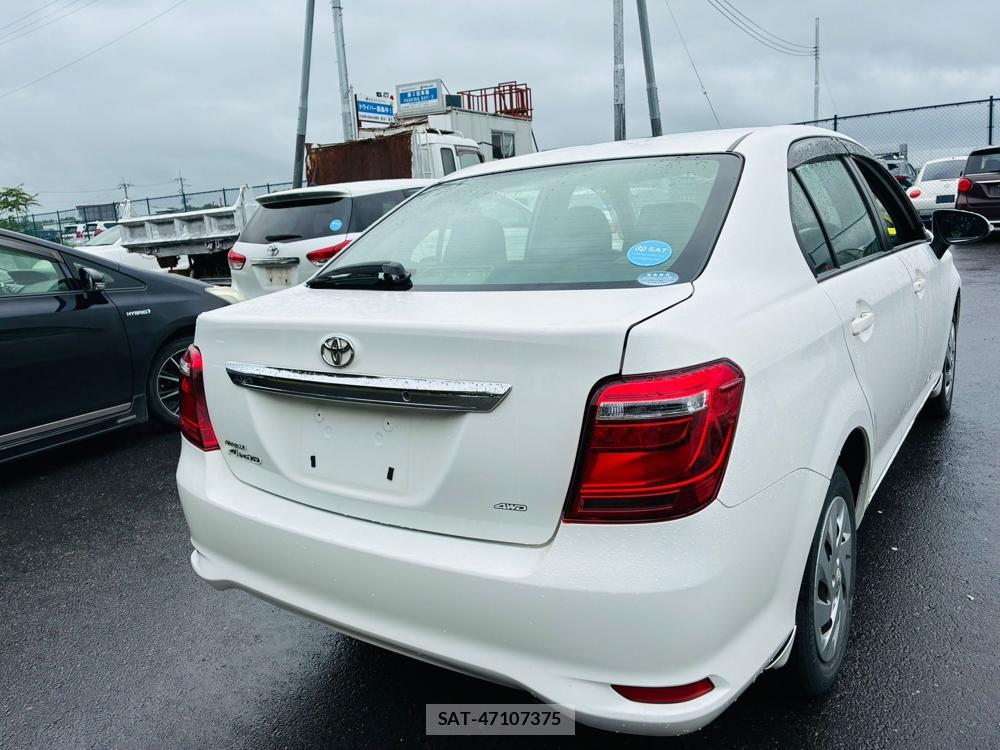 Toyota COROLLA AXIO 2019-05 7632871-4