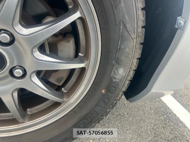 Toyota COROLLA AXIO 2009-05 7875802-6