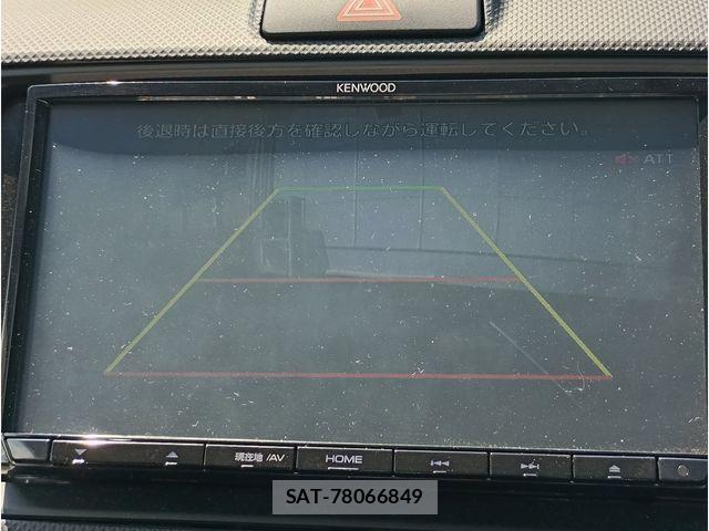 Toyota COROLLA AXIO 2021-04 8206904-11