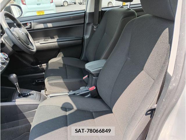 Toyota COROLLA AXIO 2021-04 8206904-17
