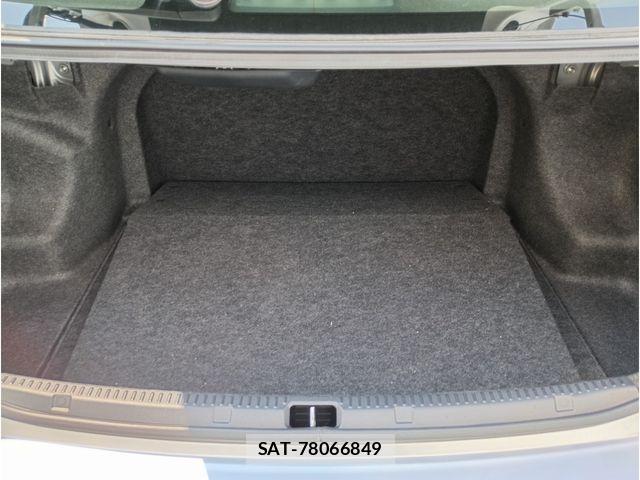 Toyota COROLLA AXIO 2021-04 8206904-18