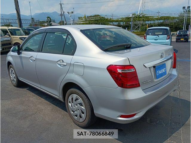 Toyota COROLLA AXIO 2021-04 8206904-5