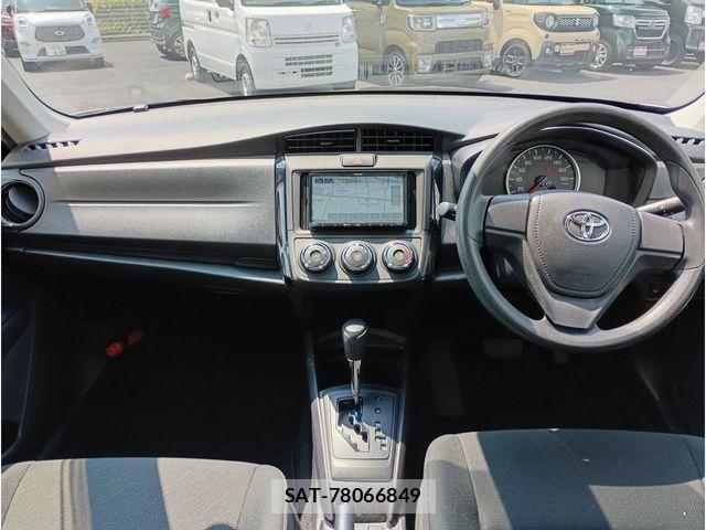 Toyota COROLLA AXIO 2021-04 8206904-6