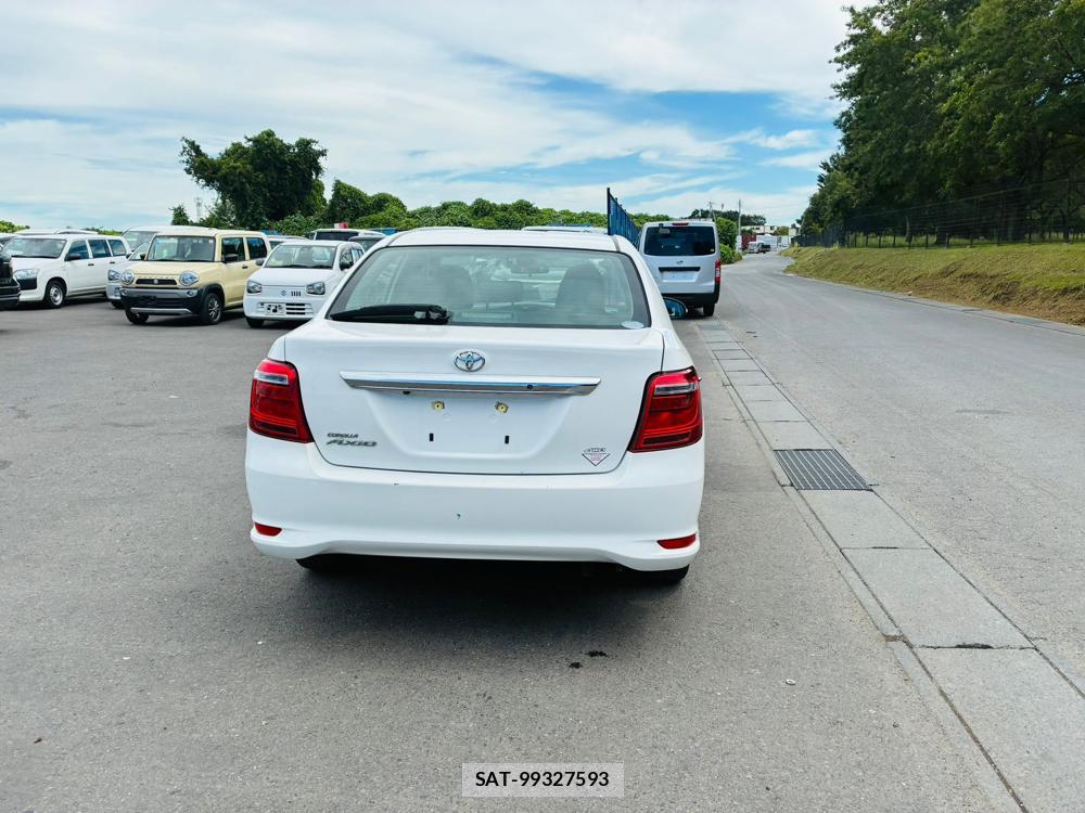 Toyota COROLLA AXIO 2019-07 8448988-3