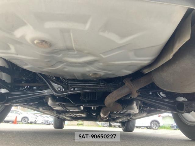 Toyota COROLLA AXIO 2010-04 8626192-7