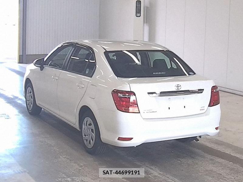Toyota COROLLA AXIO 2020-07 8766404-2