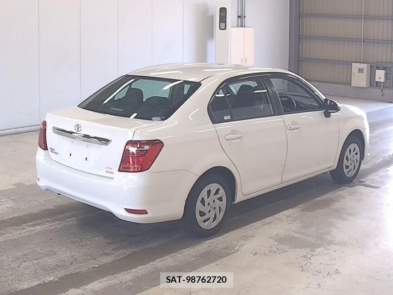 Toyota COROLLA AXIO 2020-07 8766403-1