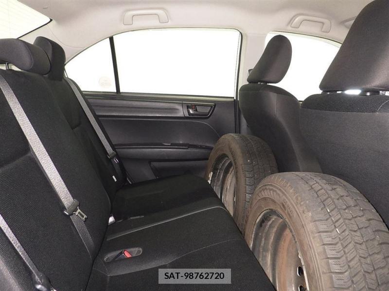 Toyota COROLLA AXIO 2020-07 8766403-5
