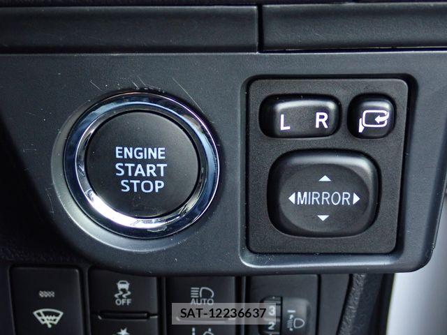 Toyota COROLLA AXIO 2023-03 8870663-10