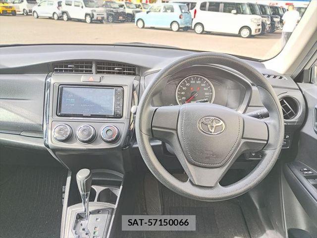 Toyota COROLLA AXIO 2021-07 8879147-1