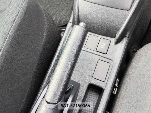 Toyota COROLLA AXIO 2021-07 8879147-20