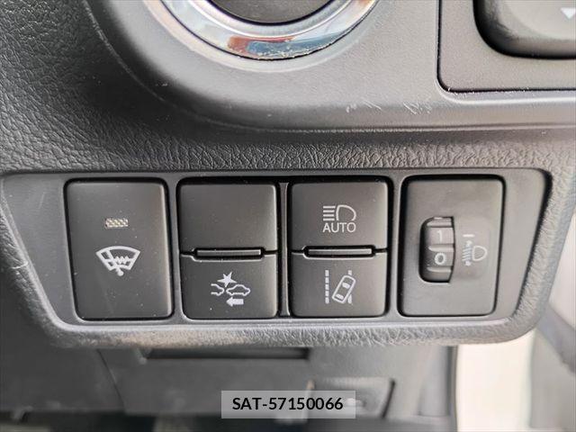 Toyota COROLLA AXIO 2021-07 8879147-24