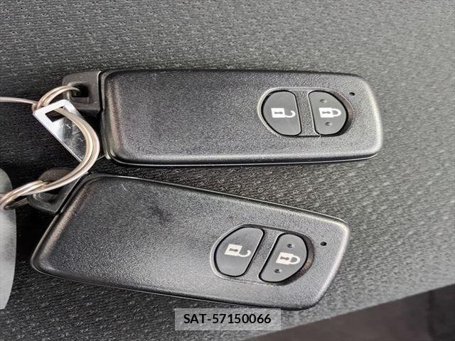 Toyota COROLLA AXIO 2021-07 8879147-27