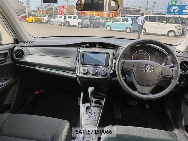 Toyota COROLLA AXIO 2021-07 8879147-8