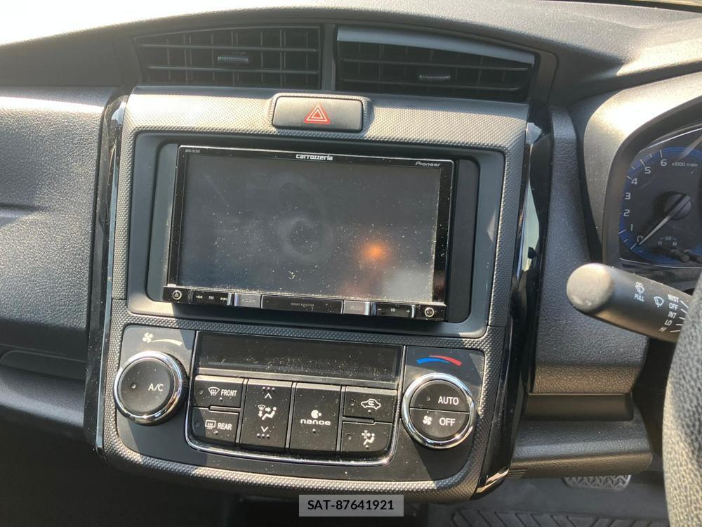 Toyota COROLLA AXIO 2019 1173826-18