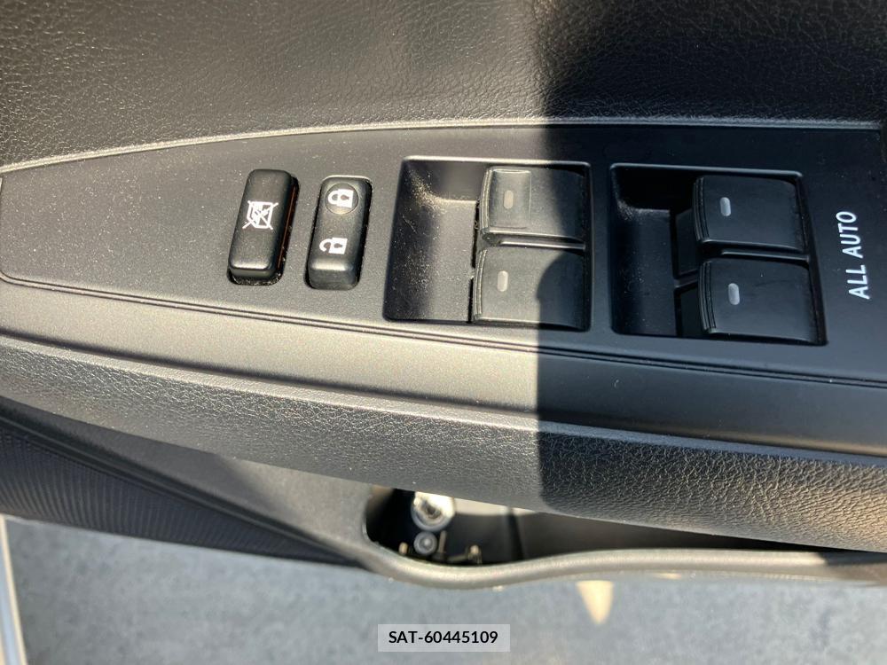 Toyota COROLLA AXIO 2019 1173825-24
