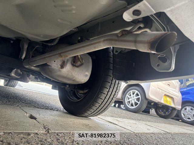 Toyota COROLLA AXIO 2020-10 1427951-15