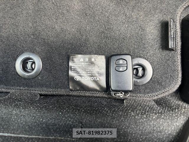 Toyota COROLLA AXIO 2020-10 1427951-22